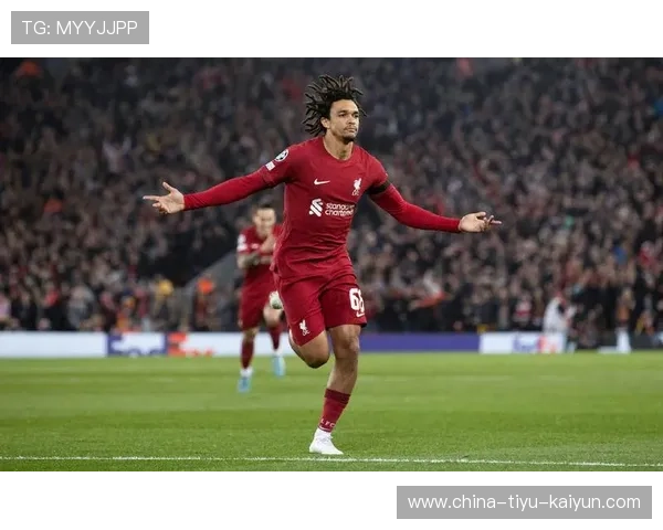 阿诺德任意球直接破门利物浦振奋